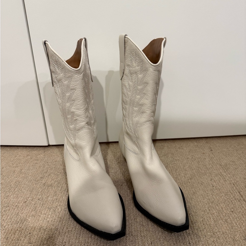 Marc Fisher White Leather Natara Western Bootie